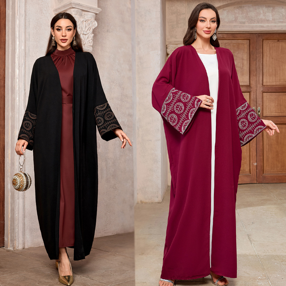 Street Fashion Dubai - Busana Muslim Baru, Cardigan Bordir Elegan,