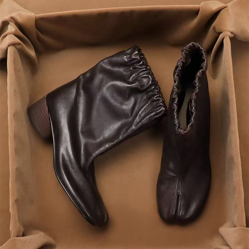 Sepatu Bot Wanita Model Tabi d - Street Fashion Rome ulasan dan harga