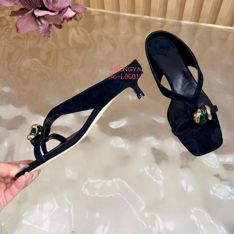 Sandal Suede Musim Panas 2026  - Street Fashion Clothing ulasan dan harga