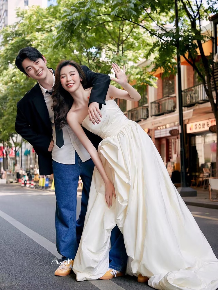 Gaun Pengantin Gaya Korea Modi - Street Fashion Clothing ulasan dan harga