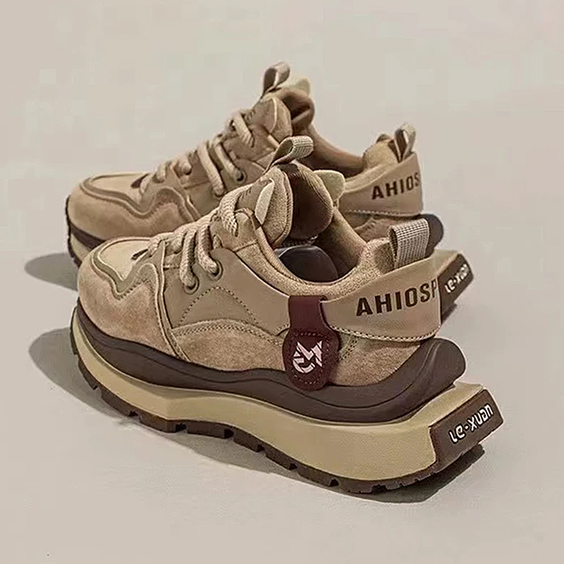 Sepatu Sneakers Retro Mewah Or - Street Fashion Rome ulasan dan harga